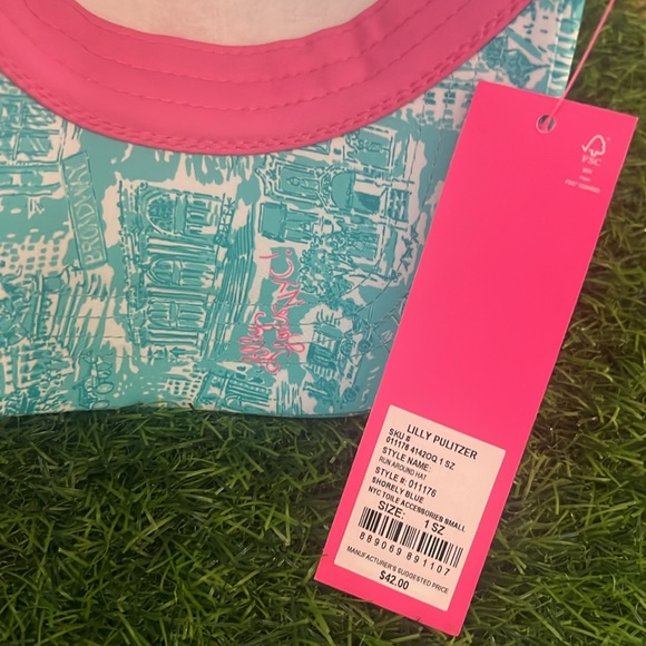 NWT Lilly Pulitzer ‘Lilly Loves NYC’ Run Around Hat - Picture 5 of 5